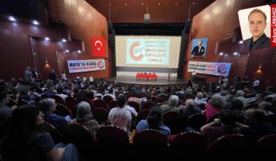 Cumhuriyetçiler ‘Bir kez daha kurtuluş ve kuruluş’ sloganıyla toplandı