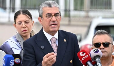 Hakkındaki ‘tedbir’ kararı kaldırılan Gökhan Günaydın’dan ilk açıklama! Meclis Başkanlığı’na seslendi: ‘Bir gece yarısı grup başkanvekilliği tabelasını nasıl söktüyse…’