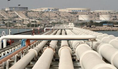 İran: Hark Adası savaş boyunca 548 kez saldırıya uğradı