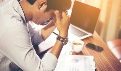 İş yerinde ‘hevesli’ görünmenin sinsi bedeli: Çalışkan personel cezalandırılıyor mu?