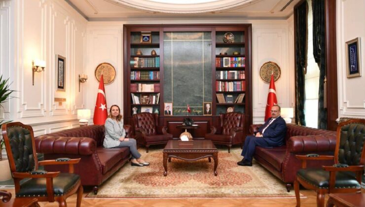 Kemal Kılıçdaroğlu’nun ekibinde yer alan Semra Dinçer, Ankara Valisi’ni ziyaret etti