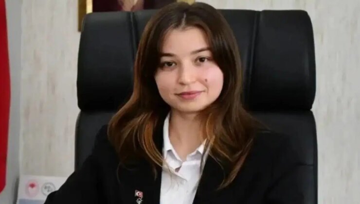 Kemalistlere hakaret eden Rümeysa Eker hakkında suç duyurusu