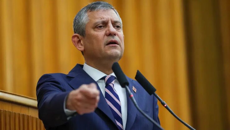 Krize dönüşmüştü… CHP’de ‘mutlak butlan’ sonrası ilk grup toplantısı: Özgür Özel ne mesaj verecek?