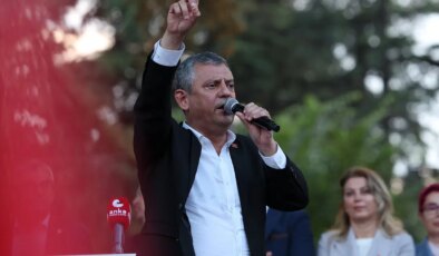 Özgür Özel, Çorum Rıza Şehri Alevi Canlar Buluşması’nda konuşuyor