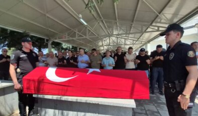 Polis memuru evinde ölü bulundu