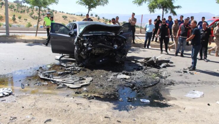 Şırnak’ta feci trafik kazası: Öğretmen hayatını kaybetti, 3 yaralı var