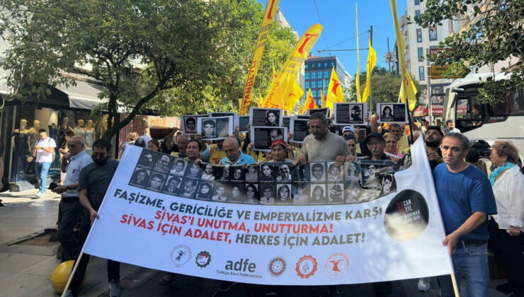 Sivas Katliamı’nda yaşamını yitiren 33 kişi 33’üncü yılında anıldı