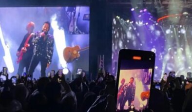 Tarkan, Ankara’da sevenleriyle buluştu