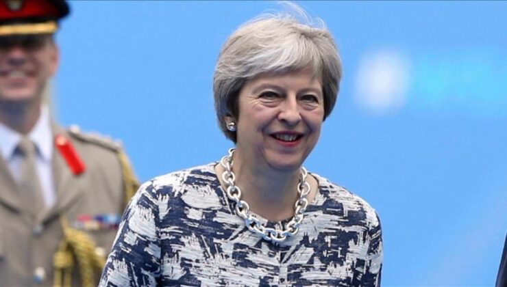 Theresa May, Angela Merkel ile buluştu
