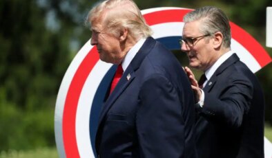 Trump’tan istifa eden Starmer’a sert sözler: Bize iyi davranmadı