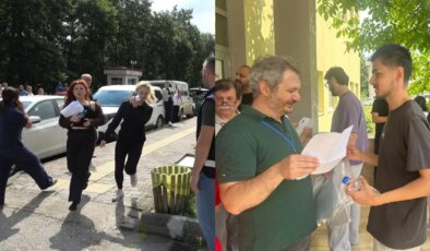 YKS’ye kimi saniyelerle yetişti, kimi kapıda kaldı