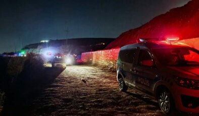 Adana’da korkunç olay: Önce kadını, sonra cinayete tanık olan iki erkeği öldürdü