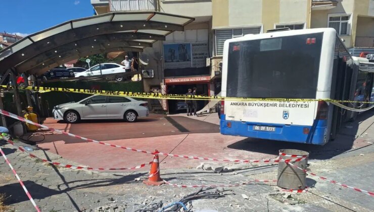 Ankara’da belediye otobüsü iş yerine girdi: 7 yaralı