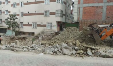 Bahçelievler’de 6 katlı bina tahliye edildi: ‘İki kaçak kat ilave edilmiş’