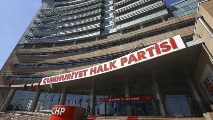 CHP Giresun’da İl Kadın Kolları Yönetimi görevden alındı