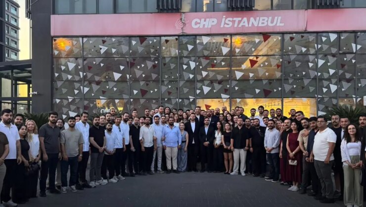 CHP İstanbul Gençlik Kolları’ndan istifa hamlesi: YENİ Parti’ye geçtiler