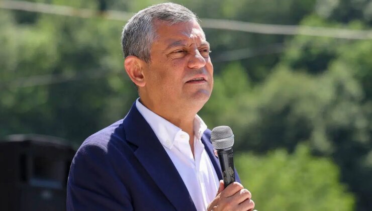 CHP’den istifa etmişti… Özgür Özel’den tarihi imza sonrası ilk paylaşım