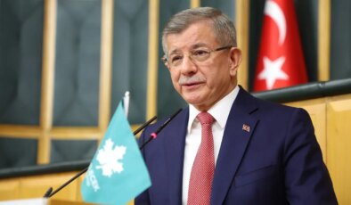 Dikkat çeken iddia: ‘Ahmet Davutoğlu siyaseti bırakıyor’