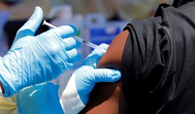 Ebola’ya karşı ilk deneysel aşı insanda denendi
