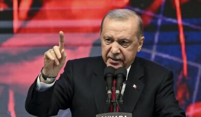 Erdoğan: ‘Bize ömür biçenlere, sesleniyorum; cesurlar bir gün, korkaklar ise her gün ölür’