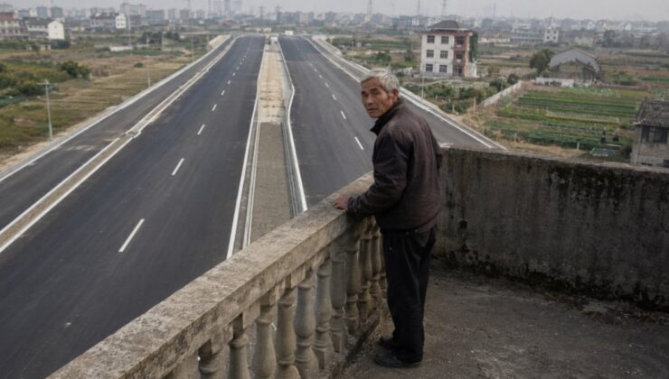 Evini satmayı reddetti ama proje değişmedi: Otoyolu etrafından geçirdiler