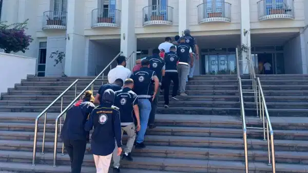 Göçmen kaçakçılığı operasyonunda 7 tutuklama