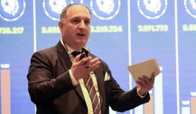 Görevden uzaklaştırılan İBB Daire Başkanı Yavuz Saltık görevine geri döndü