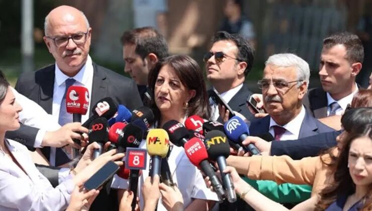 İmralı Heyeti’nin Öcalan’la görüşmesi sona erdi: 5 saat sürdü
