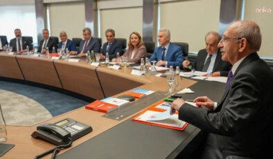 İstifalar sonrası Kılıçdaroğlu, milletvekillerini toplantıya çağırdı