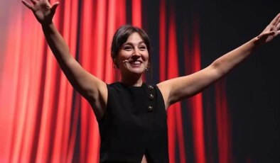 ‘Kanuni’ şakası nedeniyle yargılanan Tuba Ulu için hapis talebi: Duruşma 14 Temmuz’a ertelendi