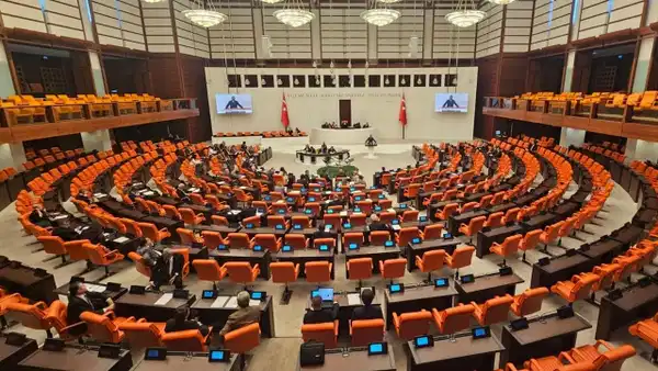 ‘KKTC’ önergesi AKP ve MHP’ye takıldı