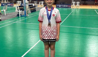 Manisalı badmintonculardan uluslararası turnuvada iki bronz madalya