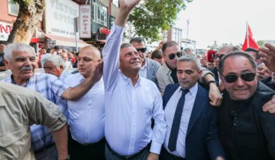 Peş peşe istifalar geliyor: Özgür Özel bugün partiyi kuracak