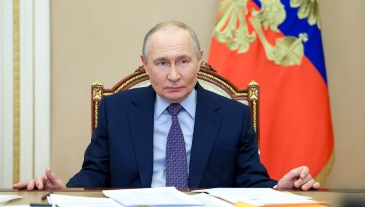 Putin’den donanmaya talimat: Rus gemilerine el koyma girişimlerine misilleme yapın