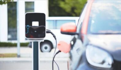 Rusya’da akaryakıt krizi elektrikli ve hibrit araçlara ilgiyi artırdı