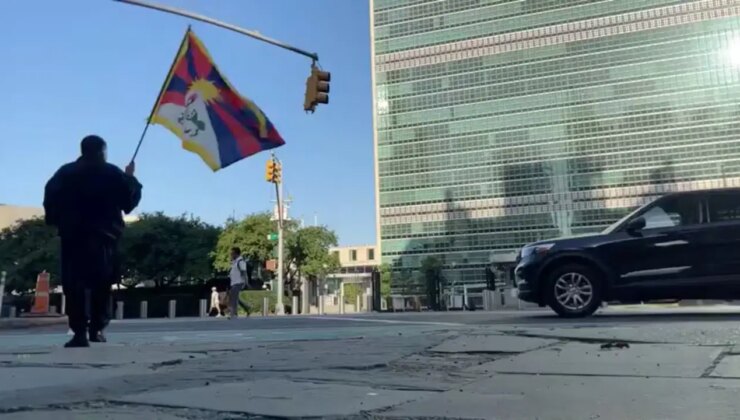 Tibetli aktivistin BM önündeki protestosu ölümle sonuçlandı
