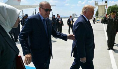 Trump-Erdoğan beden dili