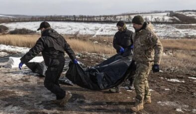Ukrayna, 501 askerin cenazesini Rusya’dan teslim aldığını duyurdu