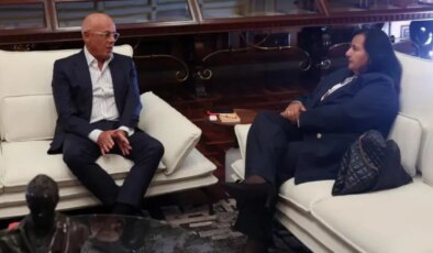 Venezuela’da iktidar ve muhalefet masaya oturuyor