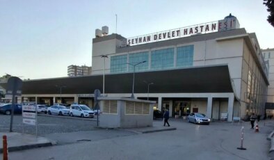 Yaralanan işçi ameliyat oldu: Belinde panç unuttular