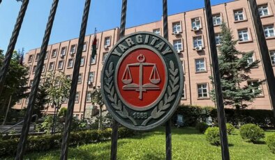 Yargıtay’dan emsal karar: İşyerinde küfür ve hakaret tazminatı yaktı
