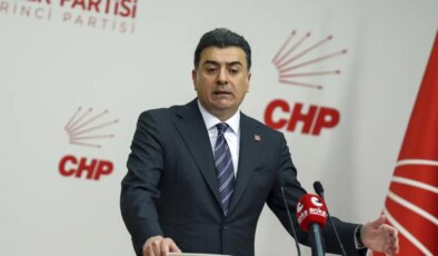 ‘Yeni parti’ toplantısı ertelendi: Zeynel Emre nedenini açıkladı