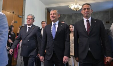 YENİ Parti’den ilk kapalı grup toplantısı… Özgür Özel’den ‘sorumluluk’ vurgusu: ‘Milletimizin ihtiyacıydı’
