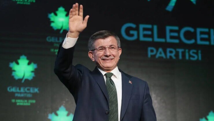 Ahmet Davutoğlu Gelecek Partisi’ni feshetmişti: Selçuk Özdağ’dan çarpıcı iddia