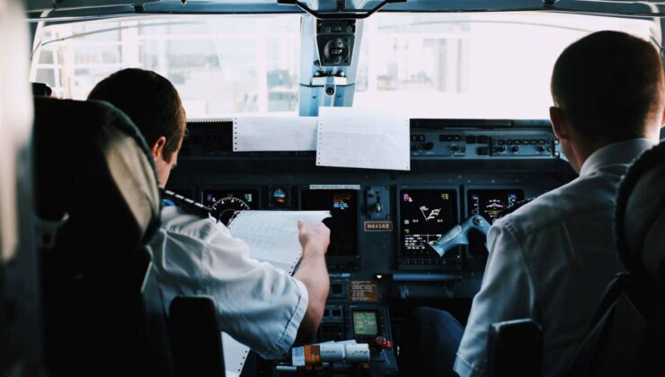 Araştırmaya göre pilotların ve kabin memurlarının kanserlerden ölme riski daha yüksek
