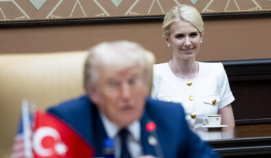 Asistanı Natalie Harp’tan Trump’a: Sen benim için her şeysin