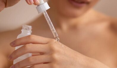 Batık ve çilek bacak görünümüne son: Pürüzsüz bacaklar için 3 doğal yöntem
