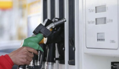 Benzine zam geliyor: Salı günü tabelaya yansıyacak