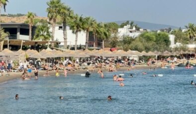 Bodrum’u sıcak vurdu: Termometre 40’ı, hissedilen sıcaklık 45’i gördü