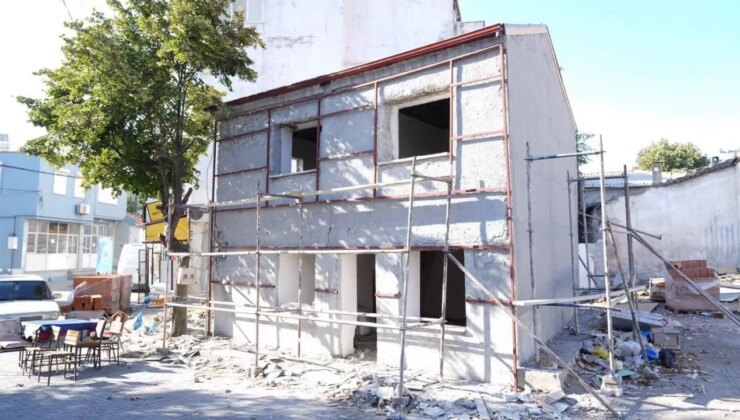 Cahit Sıtkı’nın Burhaniye’deki hatırası müze oluyor